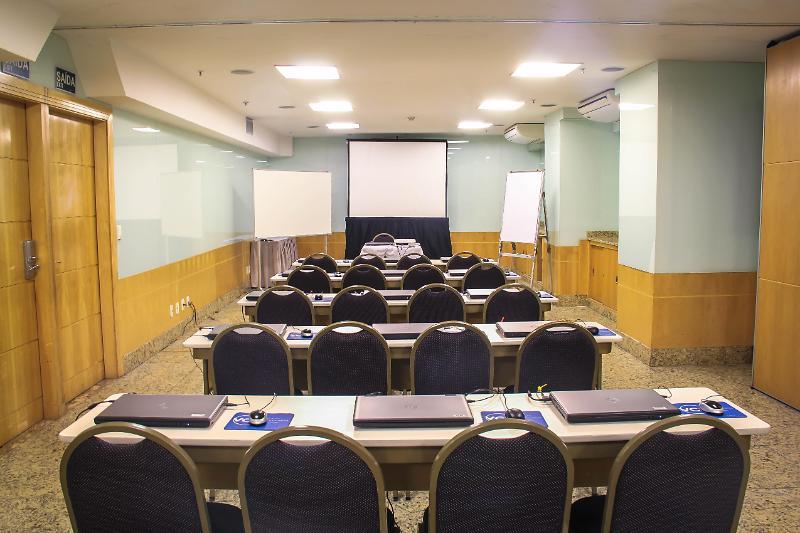 Hotel Atlantico Tower Rio de Janeiro Bagian luar foto A classroom at a conference center